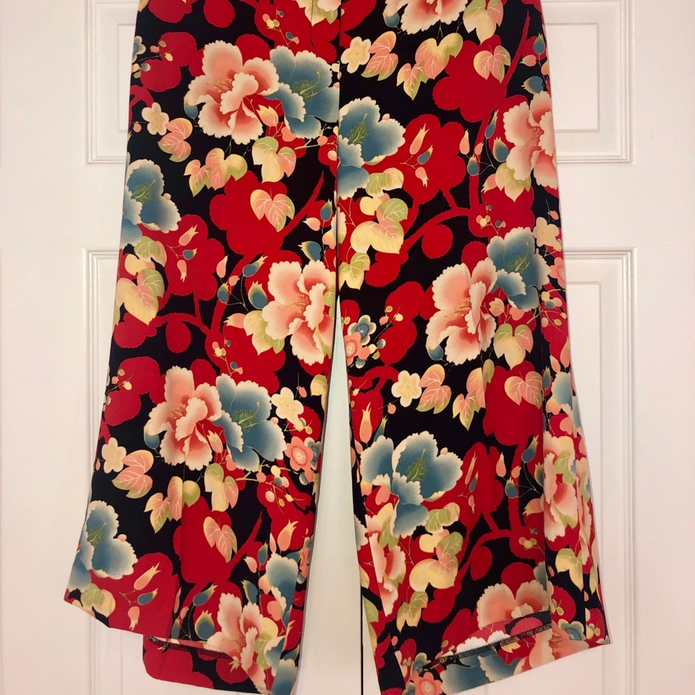 Floral wide leg pants